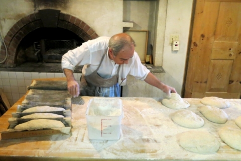 Gerard Rubaud forming loaves