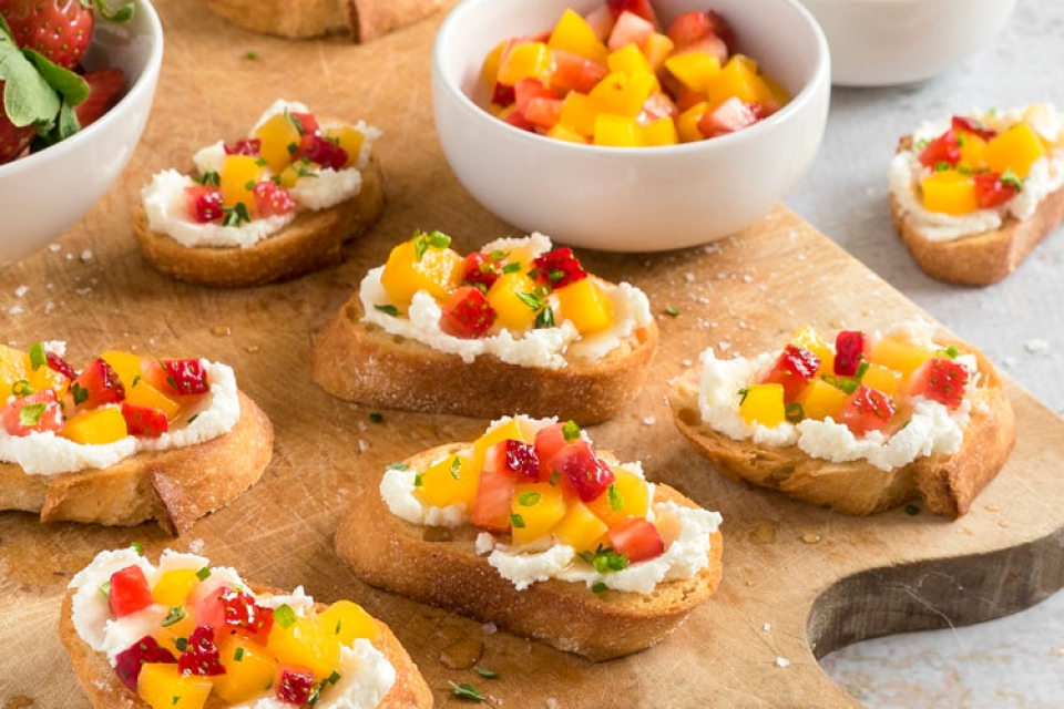 Peach and Strawberry Bruschetta | City Market / Onion River Co-op